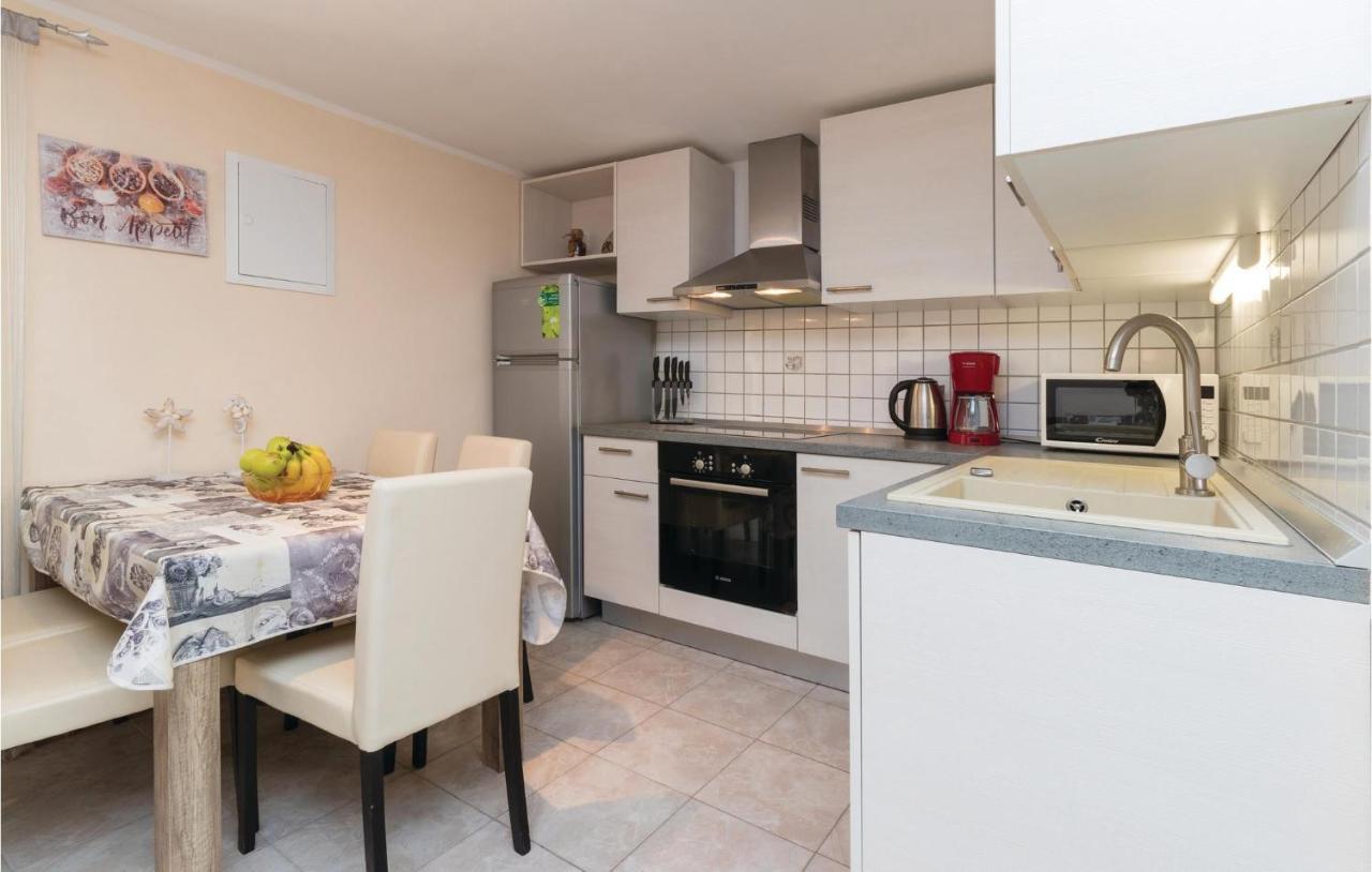 Gorgeous Home In Zadar With Wifi Ngoại thất bức ảnh