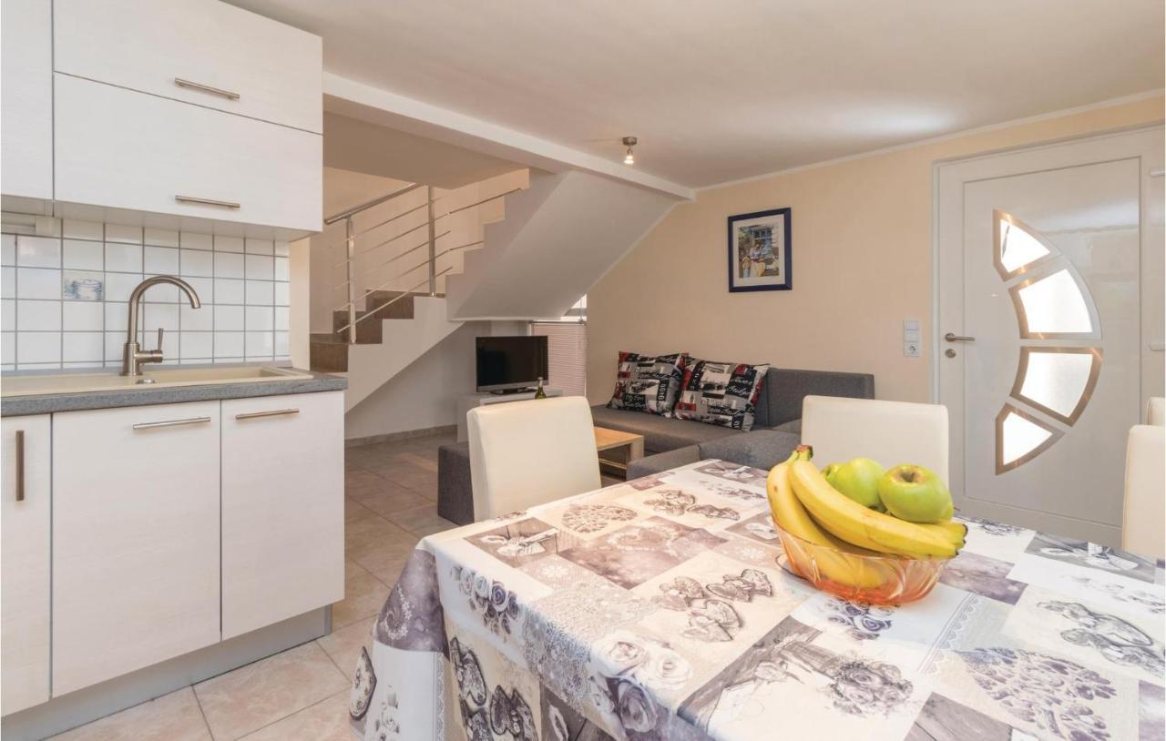 Gorgeous Home In Zadar With Wifi Ngoại thất bức ảnh